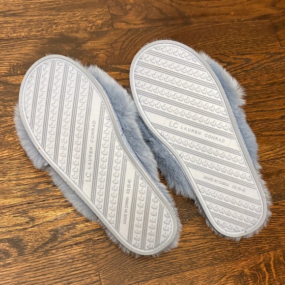 Faux Fur Slipper Bundle Set of 2, Size 5 - 6 - Picture 11 of 12